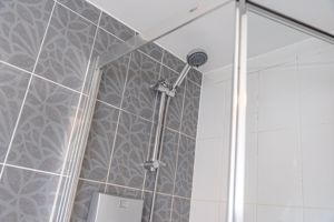 En-Suite- click for photo gallery